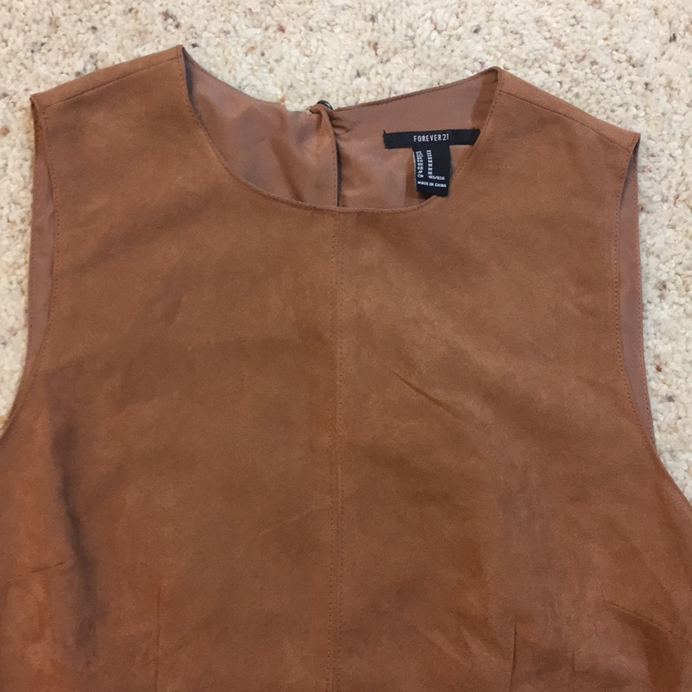 💙Great Cond Suede looking crop Top💙 - Picture 6 of 8